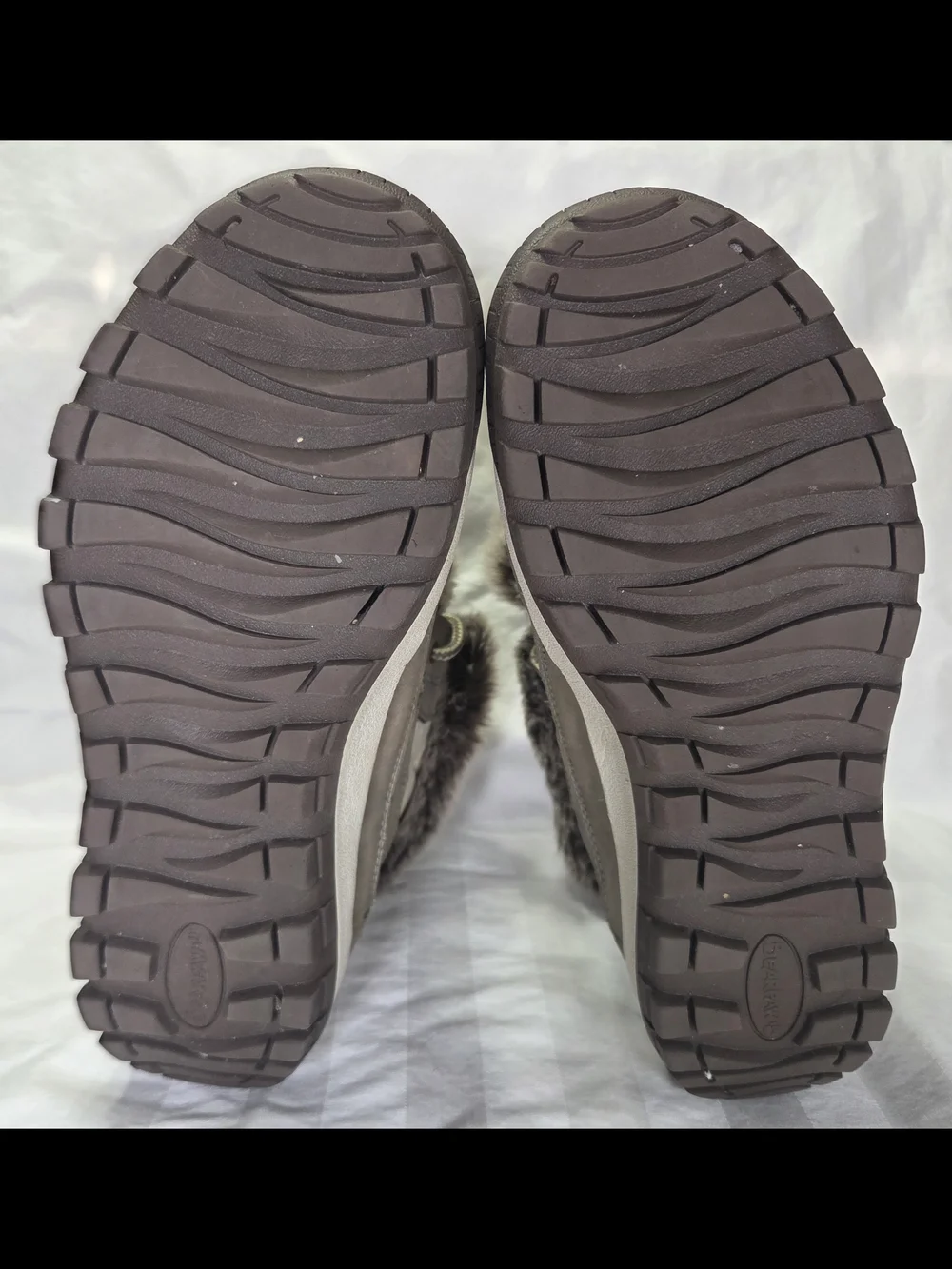 BEARPAW Becka Women’s Waterproof Snow Boots Stone Gray Fur Trim Lace Up Size 8